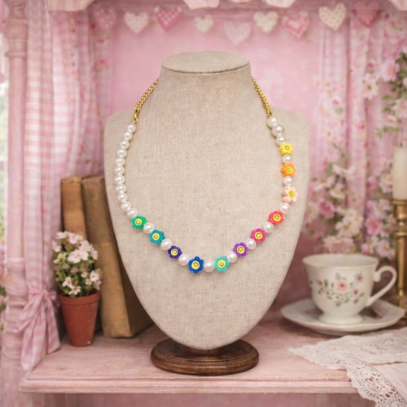 Jewelry - 🌈 Smiley Face, Flower, Pastel, Rainbow, Faux Pearl, Necklace